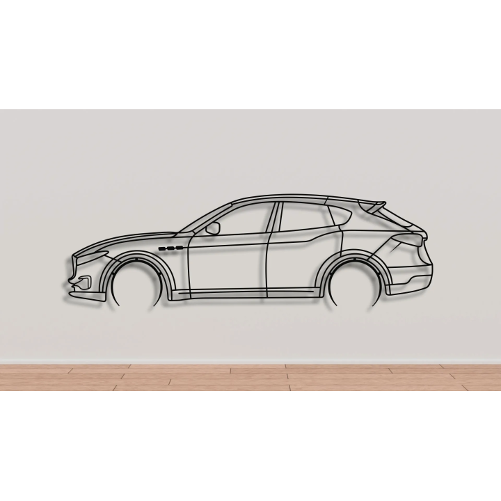 Maserati Levante full silhouette